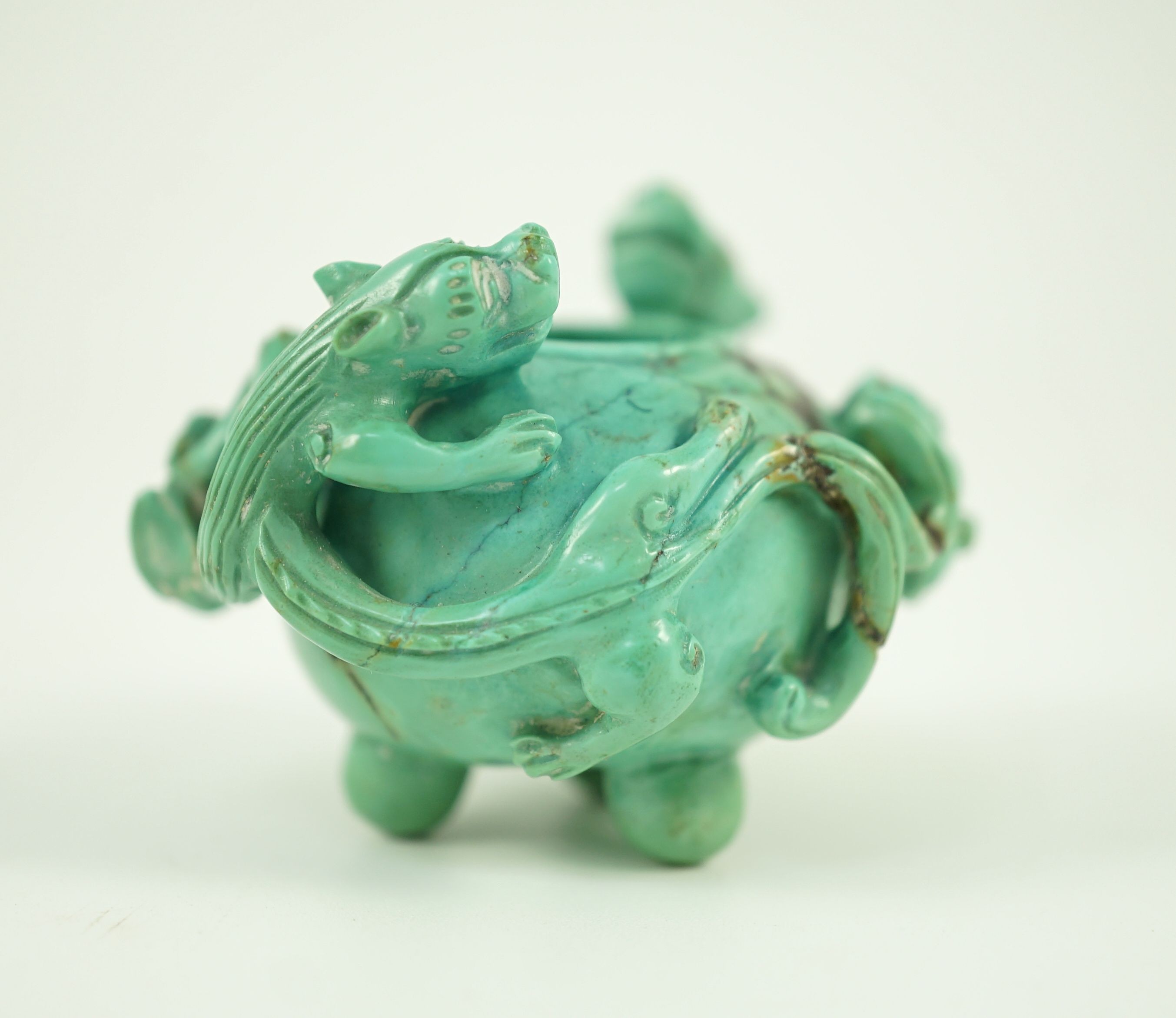 A small Chinese turquoise matrix waterpot, 18th/19th century 5.3 cm wide